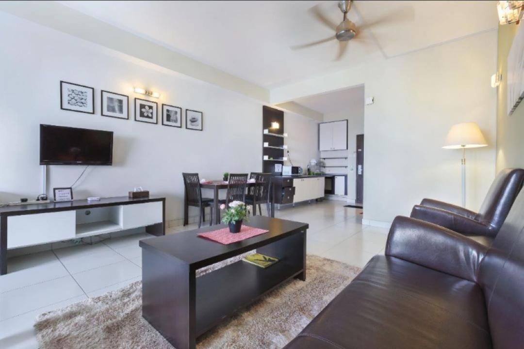 Bayu Marina 3 Mins Away Mid Valley Southkey Apartment *